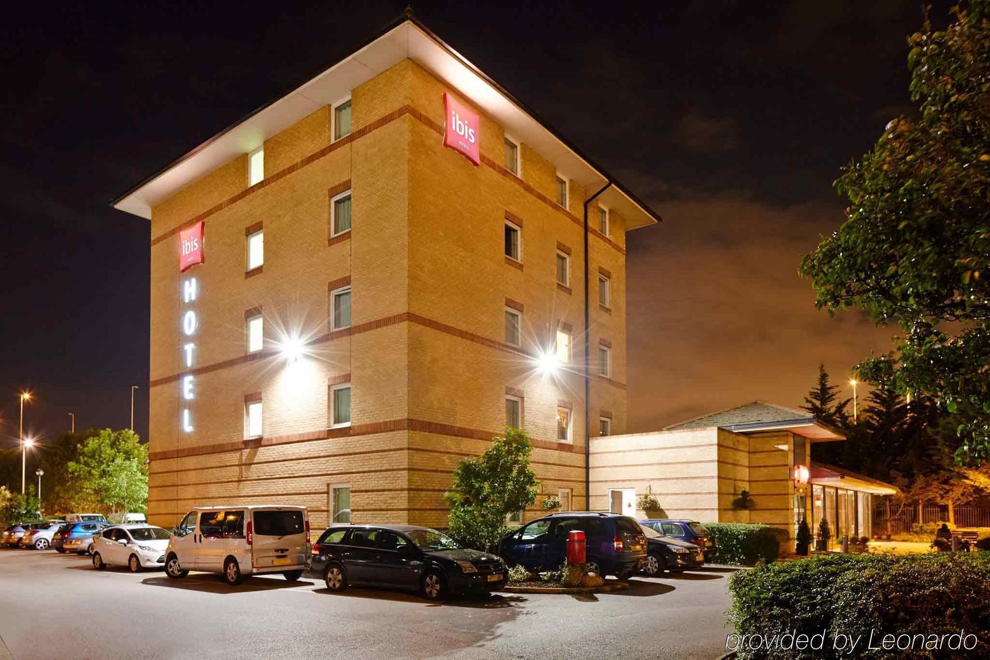 Ibis London Thurrock M25 Grays Ngoại thất bức ảnh